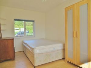 Bedroom- click for photo gallery